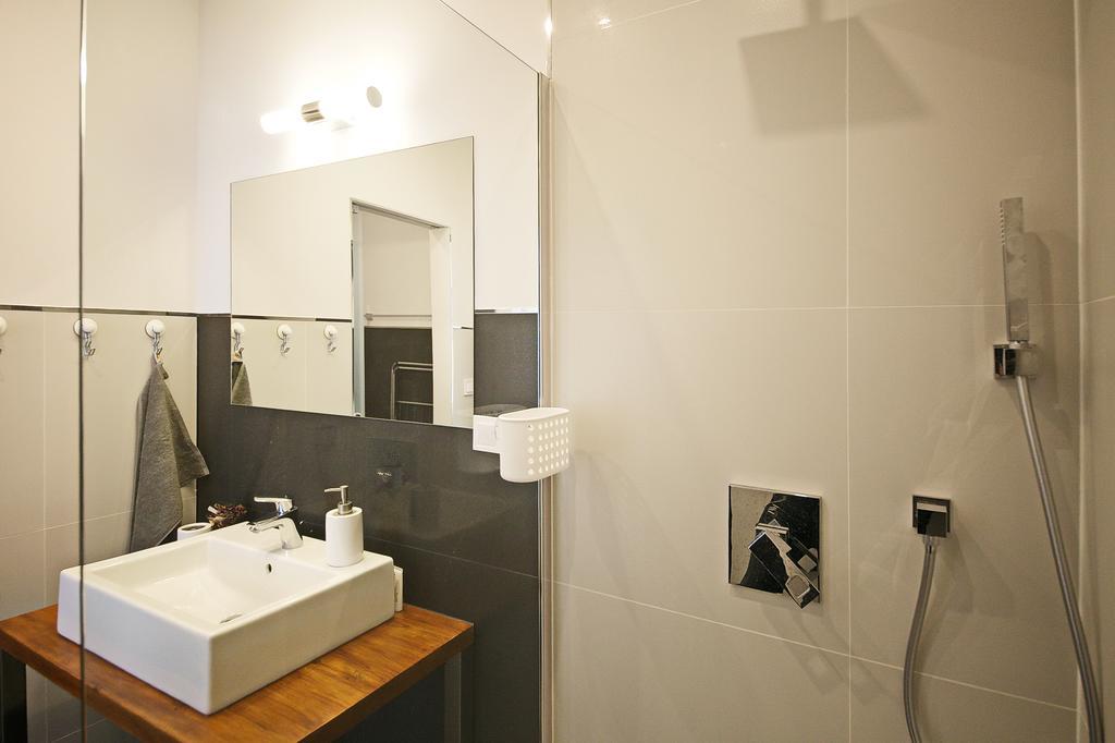 Luxury Center Apt. Charles Bridge Walking Distance Πράγα Εξωτερικό φωτογραφία