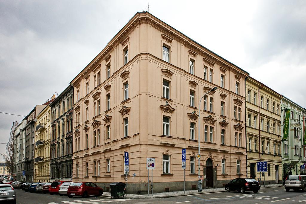 Luxury Center Apt. Charles Bridge Walking Distance Πράγα Εξωτερικό φωτογραφία